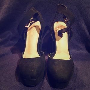 Black 5” Square Toe Platform Heel